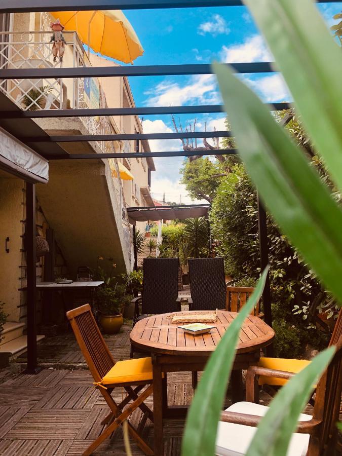 Votre Sejour A Sanary Dans Bas De Villa Avec Terrasse Vegetalisee Et Abritee Exposition Est Sud Ouest A 400M Du Centre Ville En Zone Pietonne Ou Tout Peut Se Faire A Pied Sanary-sur-Mer Eksteriør billede